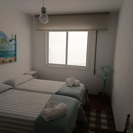 Vistas Al Puerto Apartment Pobra Do Caraminal Exterior photo